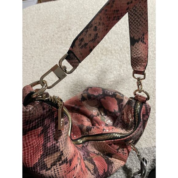 Trina Turk Womens Python-Snake Embossed Leather Shoulder Bag Pink Gray msrp 398 - Picture 5 of 10